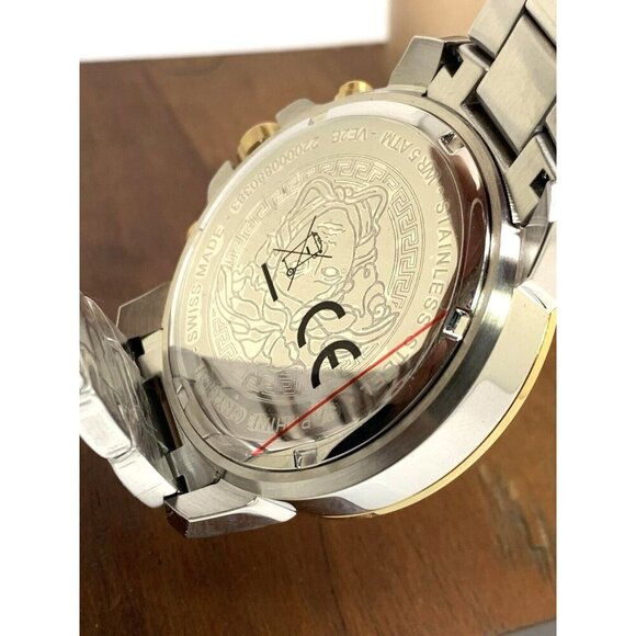 Versace Men's Watch VE2E00421 Swiss Quartz Chronograph Green Dial Two Tone Steel - Picture 7 of 15